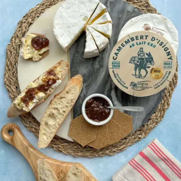 Isigny Nyerstejes Camembert - Image 2